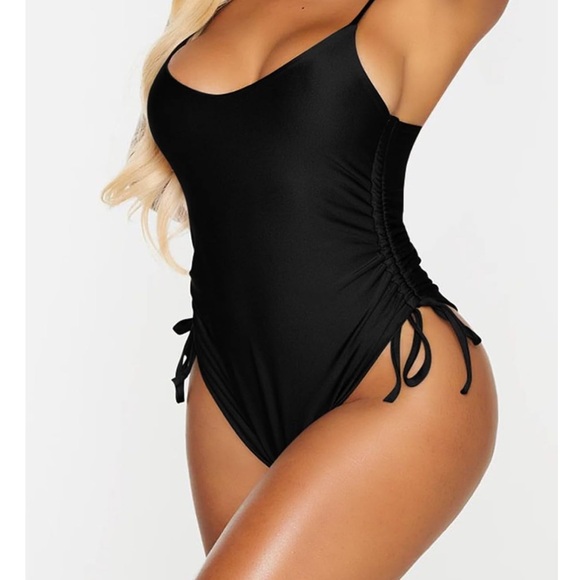 One Piece Swimsuit Sexy Cheeky Size 2XL - Picture 1 of 6